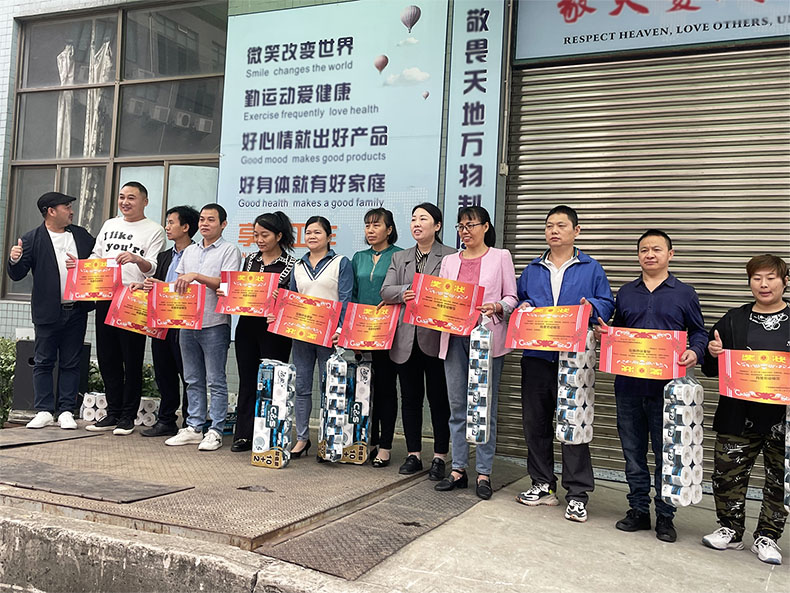 背包生产厂家-东升国际人努力拼搏精神