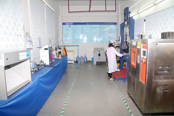 东升国际科技箱包工厂是如何保证箱包品质的？